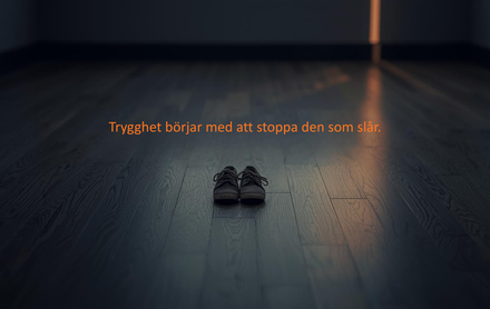 Det börjar som det ofta gör - i det tysta